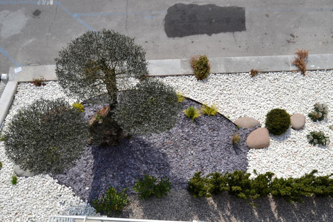 Zen Ar Holiday-Home 佩斯基耶拉德加达 外观 照片